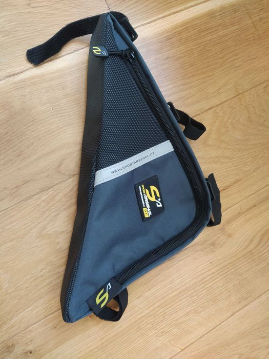 Rower Decathlon Rockrider rama 21" koła 26" 21 biegów, gratis torba
