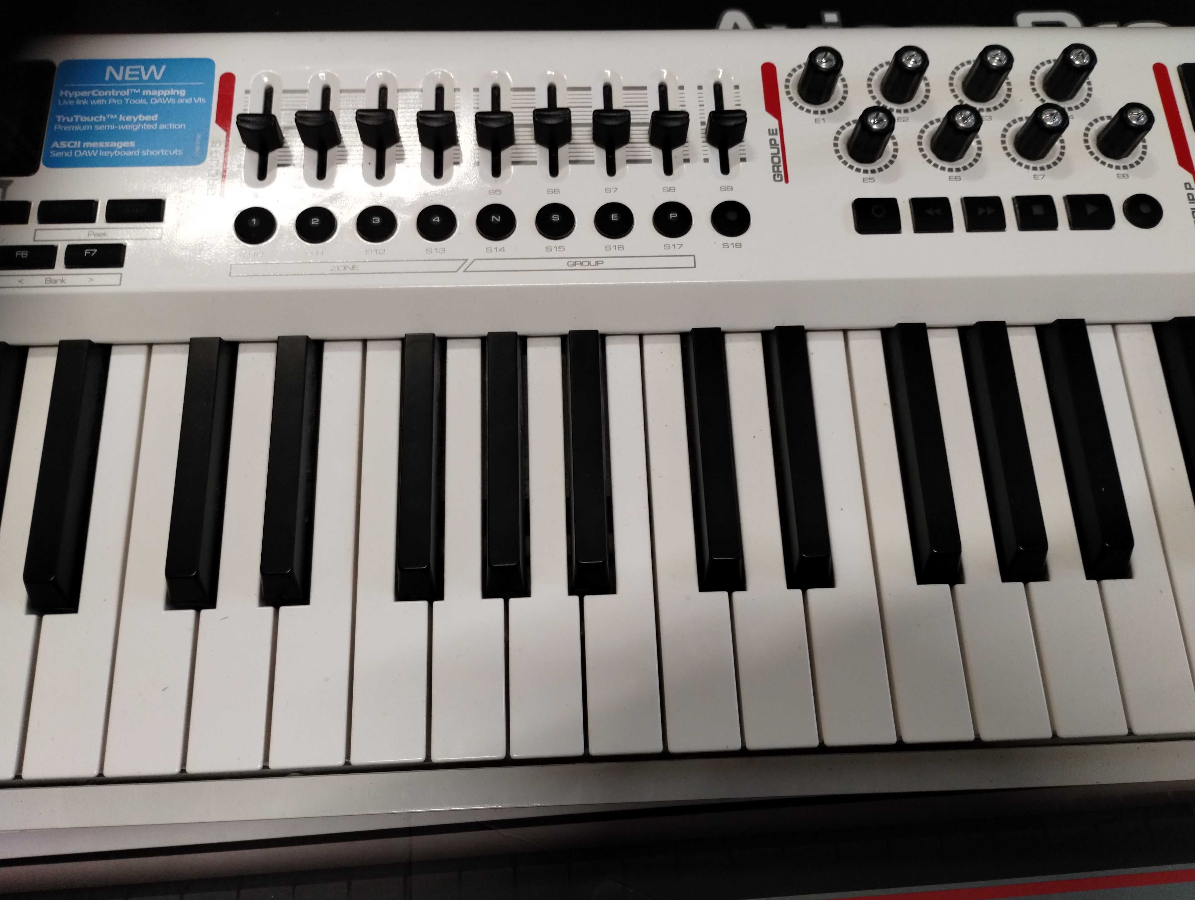 M-Audio Axiom 49 PRO