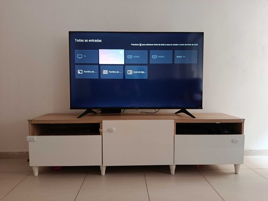 Móvel TV BESTA branco/carvalho - 180cm