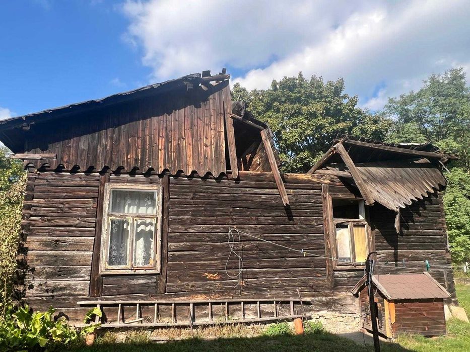 Oddam za darmo materiał za wyburzenie starego domu z drewna
