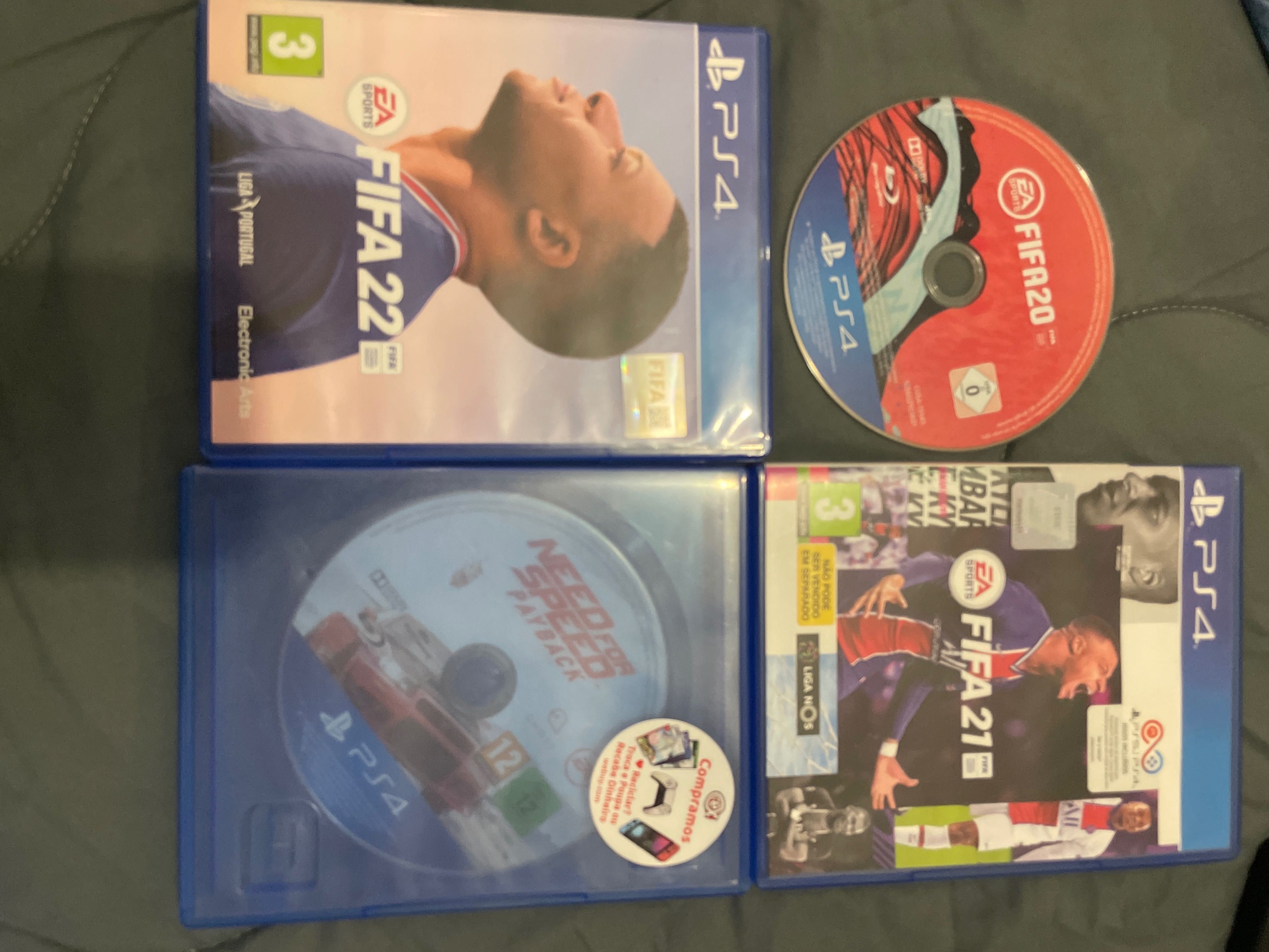 PlayStation 4 tb1