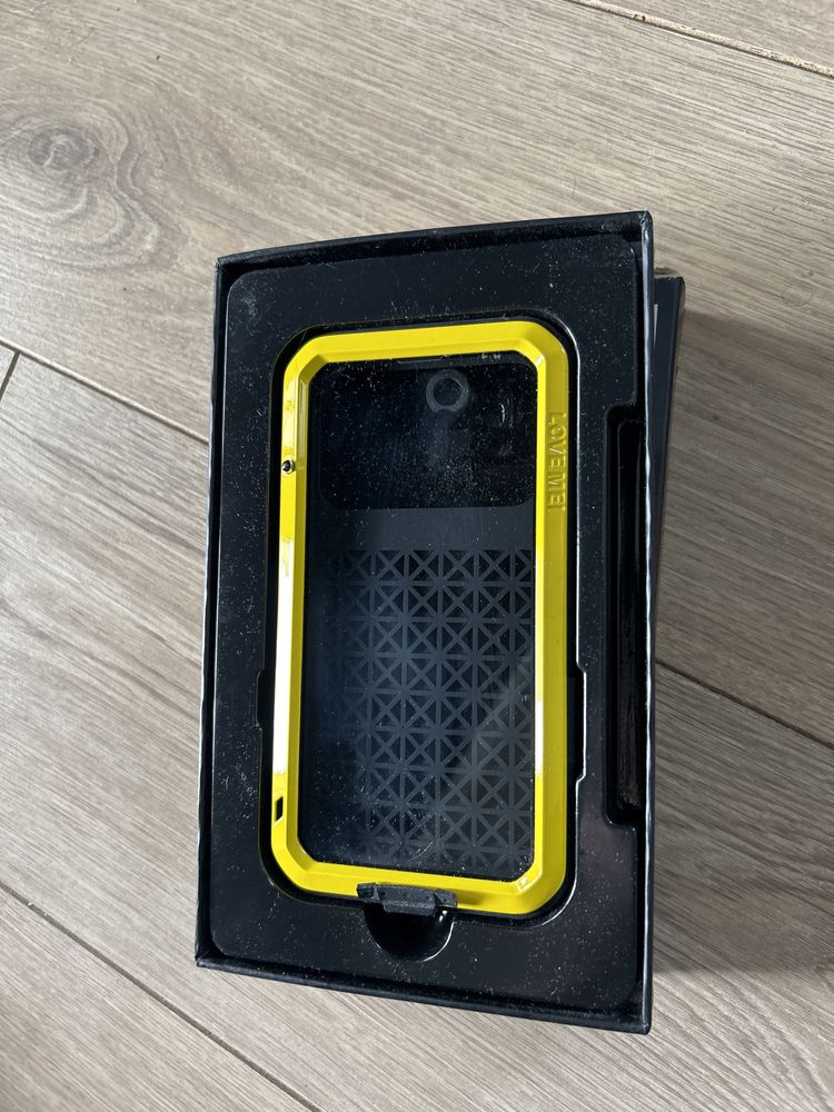 MEGA pancerny pokrowiec etui na tel.Love Mei iphone 13 pro NOWY