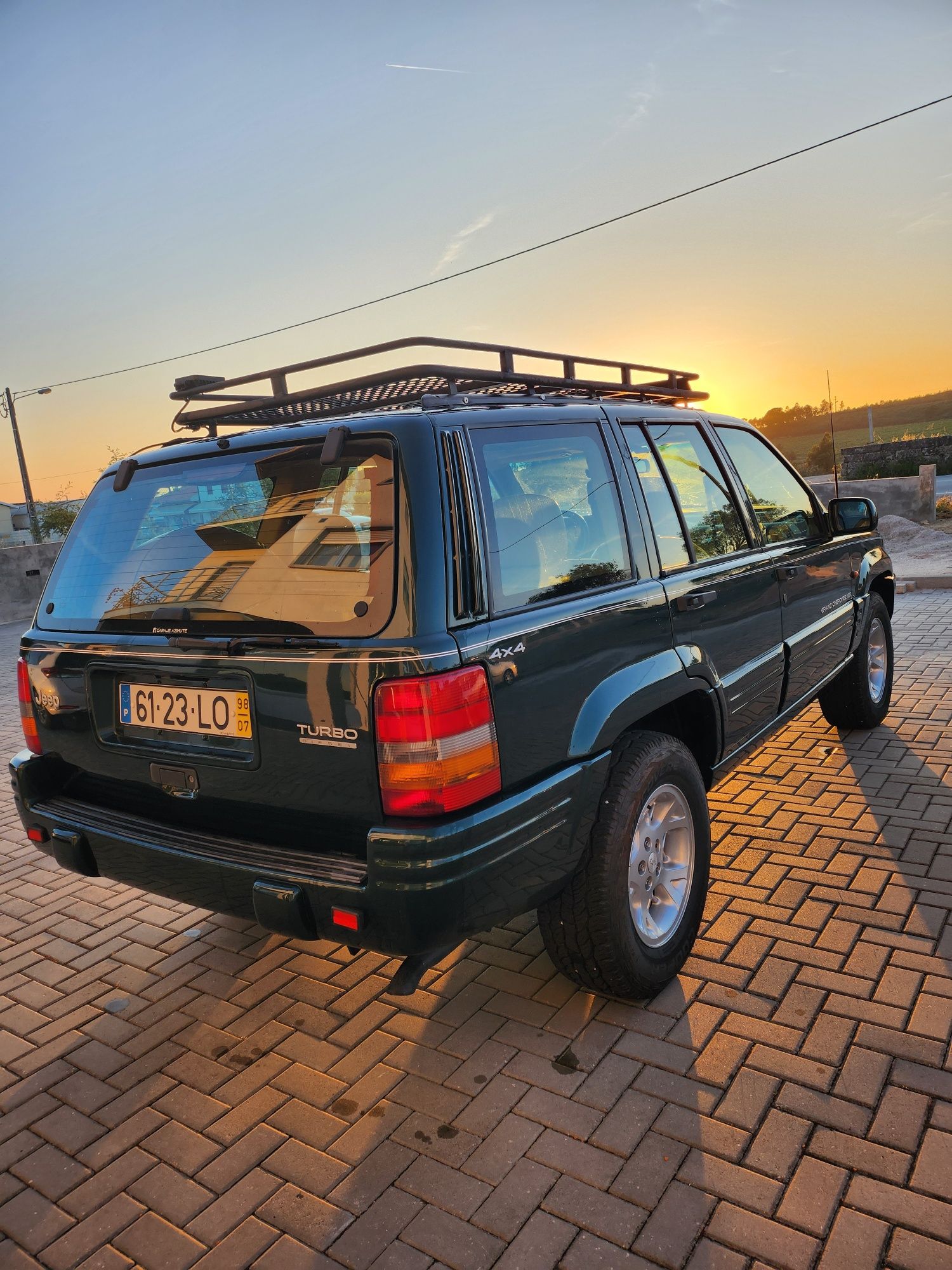 Jeep Grand Cherokee ZJ 2.5