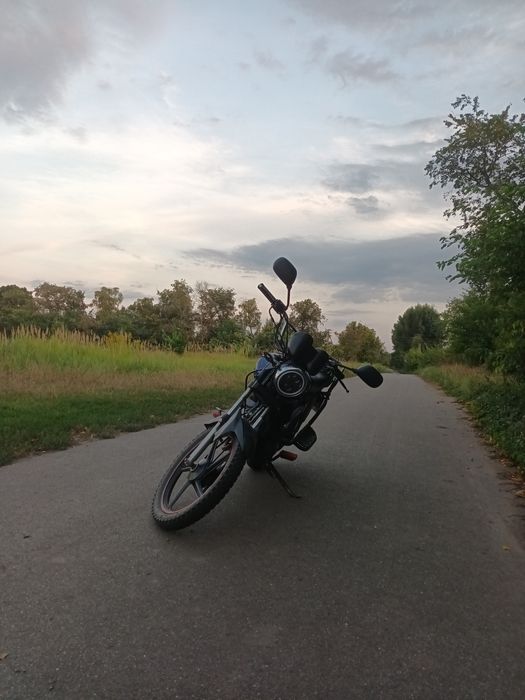 Продам мотоцикл Spark125c-2xwq +торг