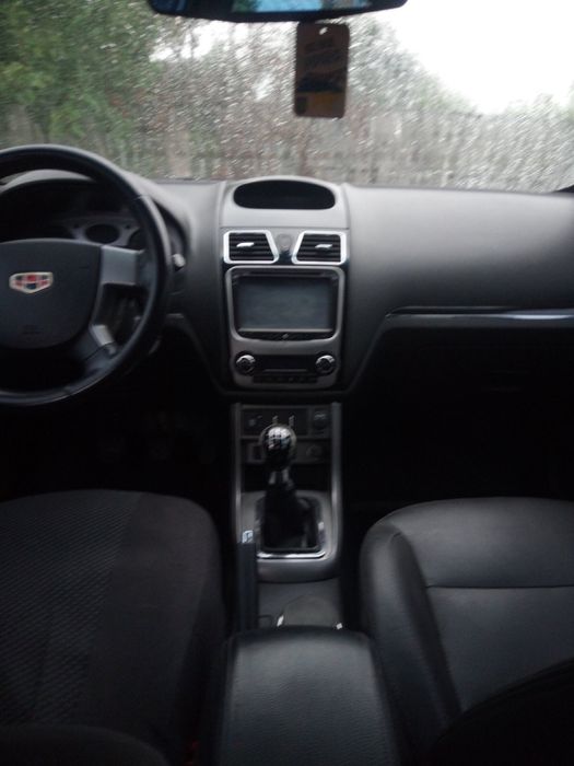 Geely Emgrand 7 2013 газ бензин