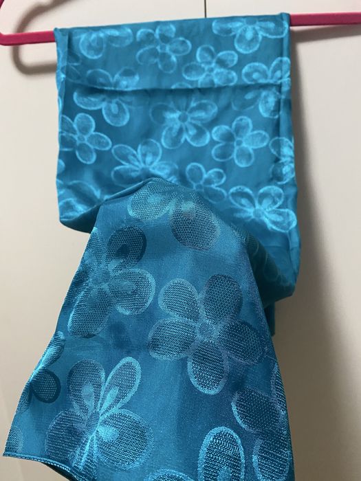 chusta kwadrat Sinem