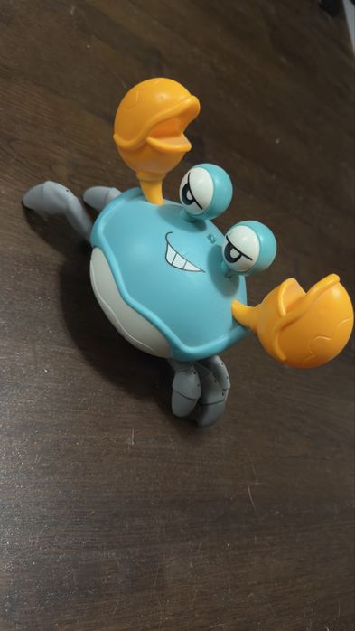 Музична інтерактивна іграшка Краб на батарейках зі звуковими ефектами