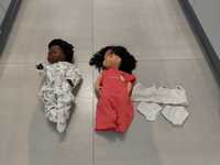 Miniland lalka anatomiczna azjatka i chłopiec czarnoskóry duże pachną