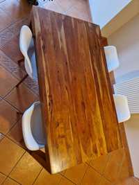 Stół drewniany i 4 krzesła
