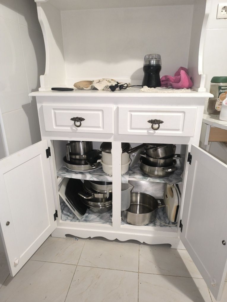 Aparador de cozinha