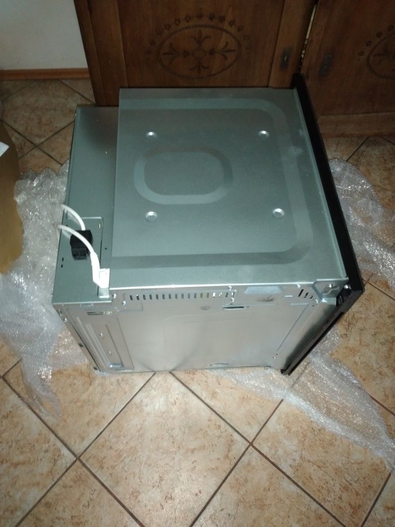 Piekarnik AMICA ED57636BA+ Q-TYPE PYRO Nowy