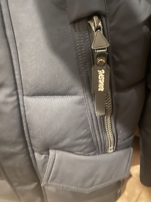 Продам зимову куртку на хдопця