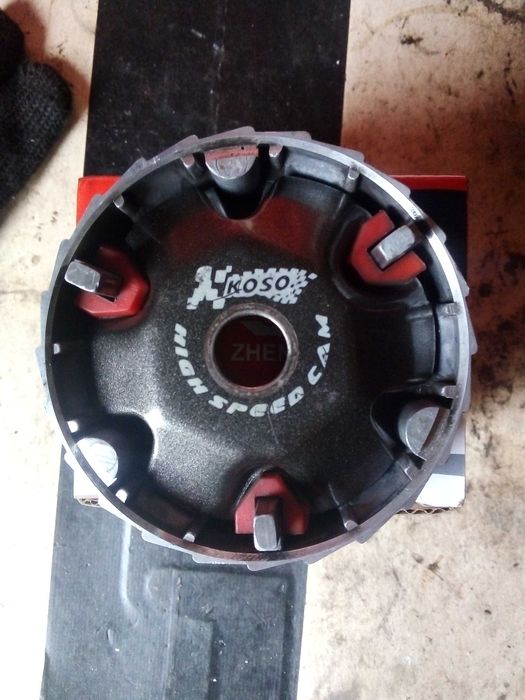 Продам вариатор скутера KOSO