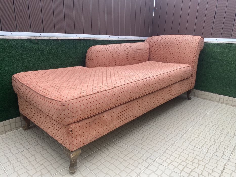Chaise Longue em tesido/ sofa