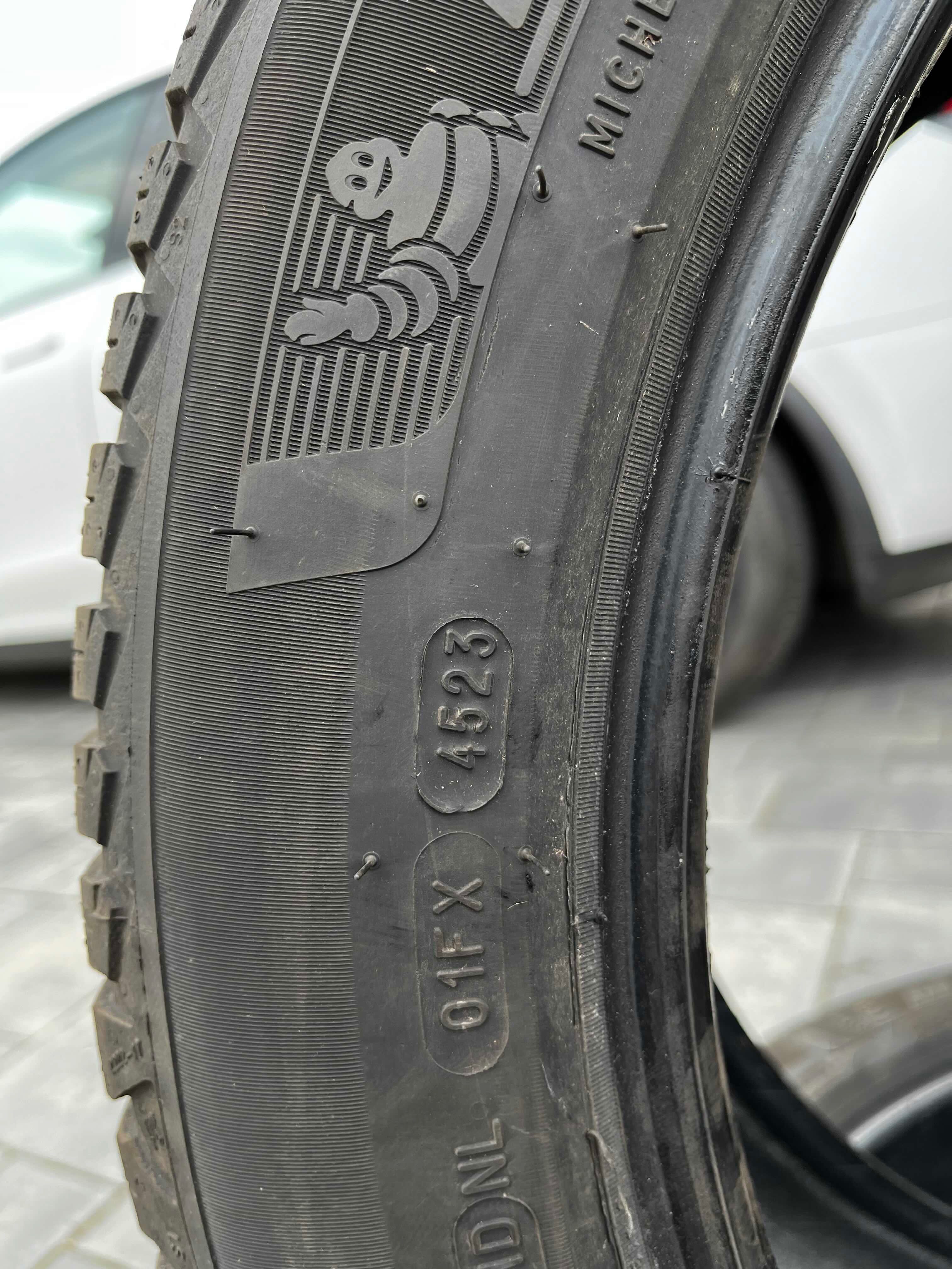 Michelin CrossClimate 2 SUV 255/45 R19 104H XL całoroczne