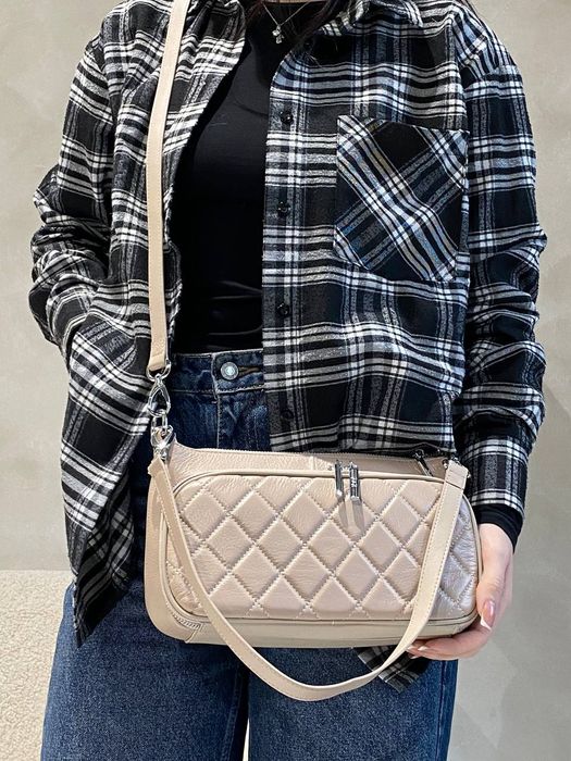 Бежева Сумка Polina&Eiterou шкіра натуральна
Polina&Eiterou