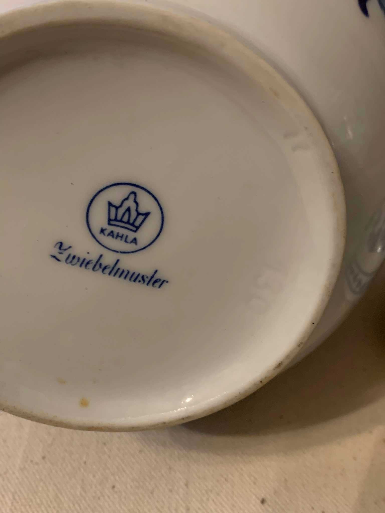 Dzbanek z przykrywką 25 cm - Porcelana Zwiebelmuster Kahla PRL
