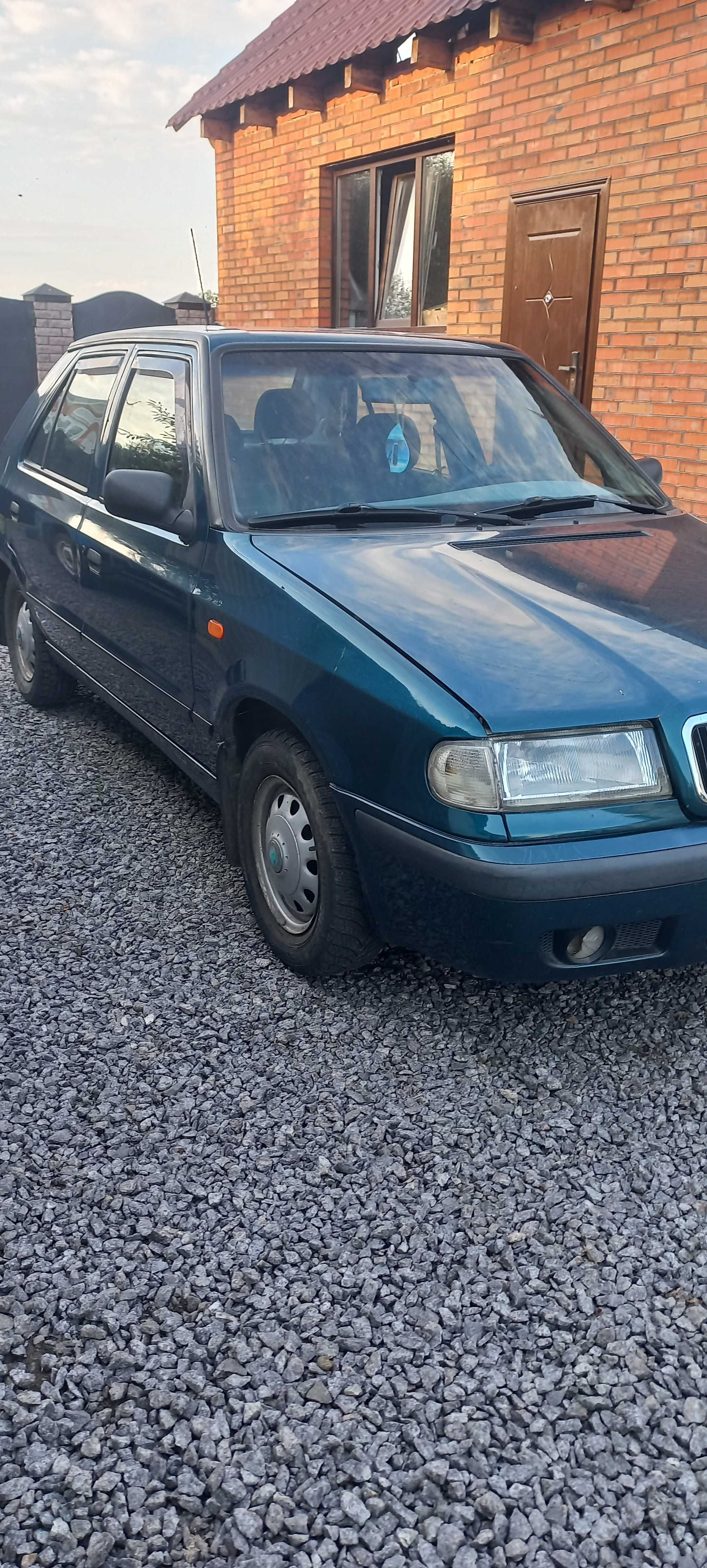 Продам автомобіль Skodа Felicia