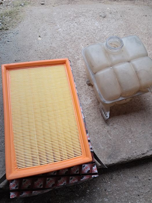 Peças da FORD C MAX.