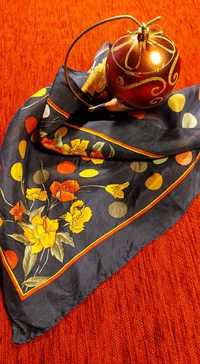 Granatowa apaszka w kolorowe grochy i kwiaty 44x42