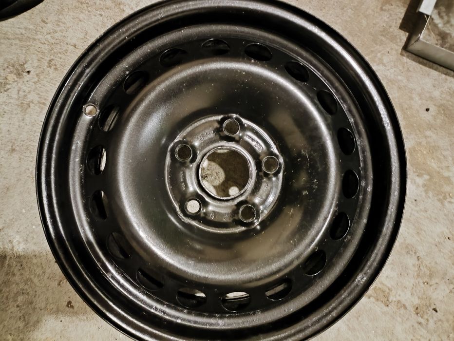 Felgi stalowe VW R15 5x100  swieżo malowane