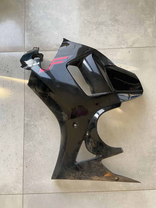 Lewa owiewka, bok Suzuki GSX 650F