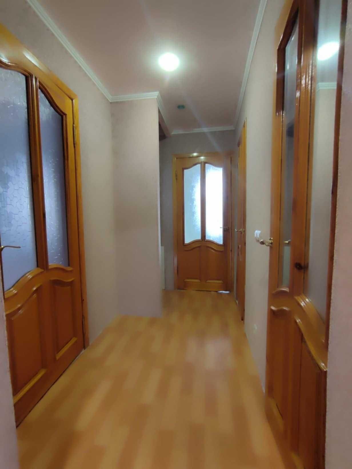 Продам 3 кімнатну квартиру в  м.ОХТИРКА