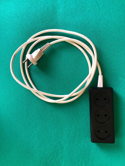 Przedłużacz - listwa 3520W 220-250V 10-16A