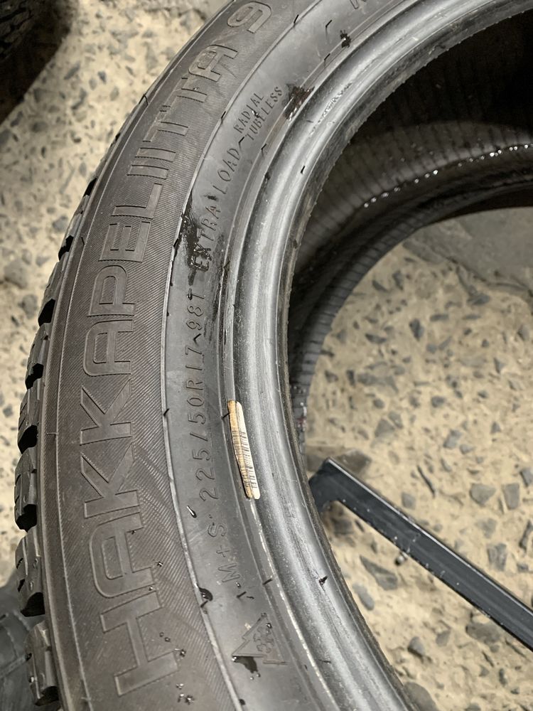 (4шт) як нові 225/50R17 Nokian Hakkapeliitta 9 (8.5мм) шип зимові