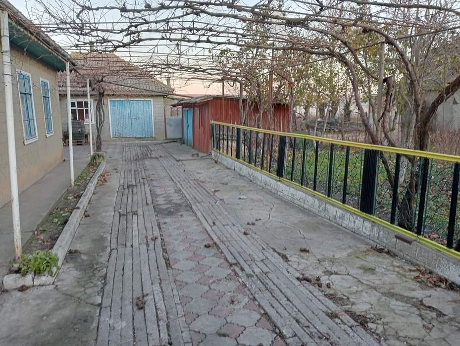 Продам дом ,по вопросам звоните