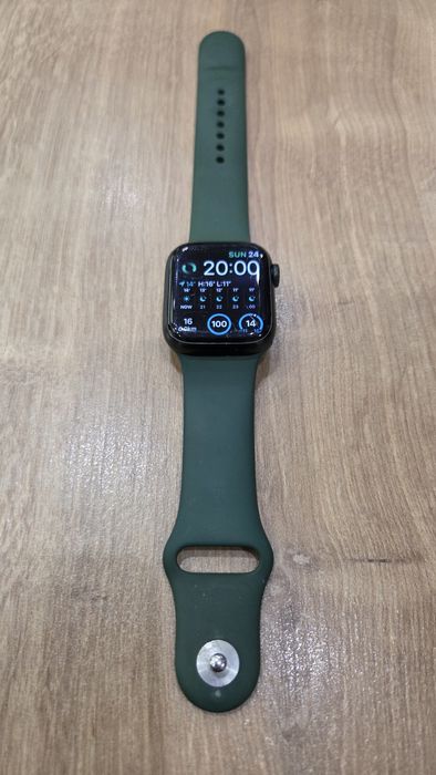 Apple Watch Series 7 41 мм