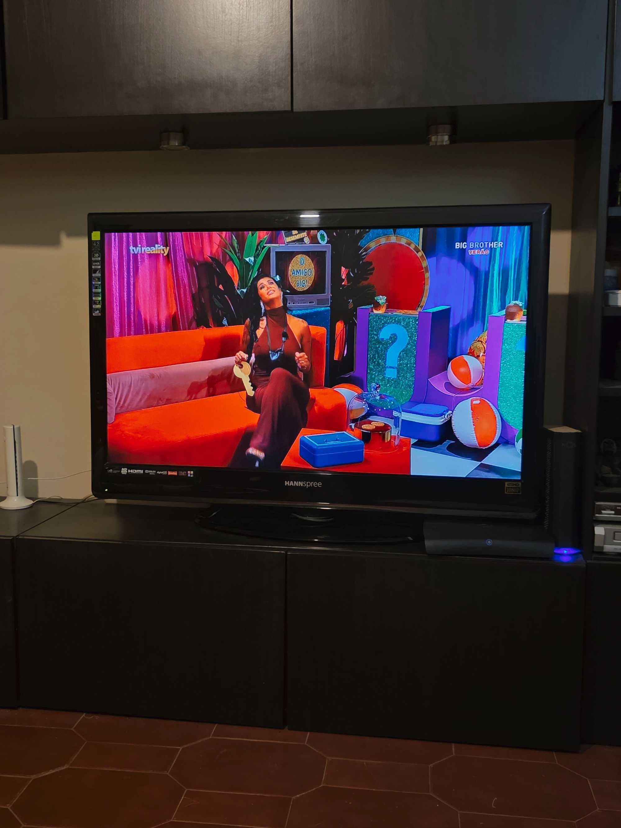 Vende-se Hanspree 42 polegadas Full HD 1080p  TV