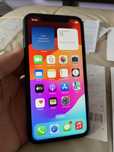 Iphone XR black stan bdb w100%sprawny komplet 64gb w100%oryginalna 80%