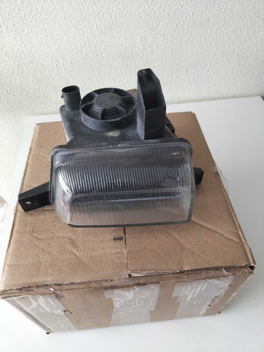 Farol de Nevoeiro Esquerdo Opel Astra
