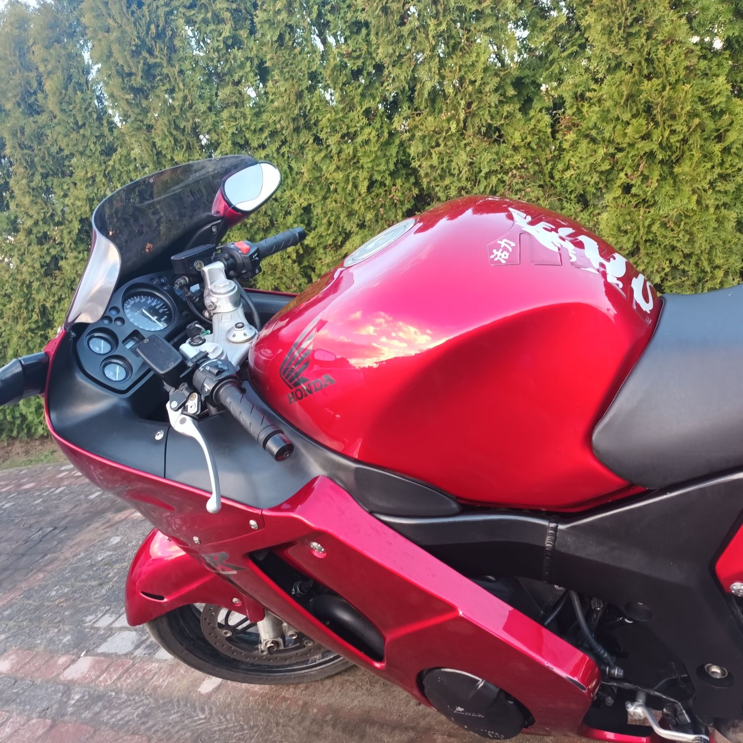 Honda cbr 1100 xx stan bardzo dobry