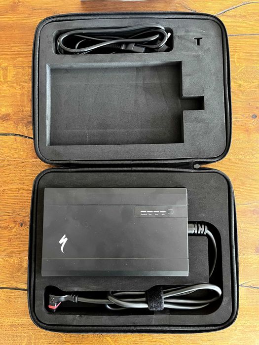 Specialized 3.1 Smart (fast) Charger Levo 4
