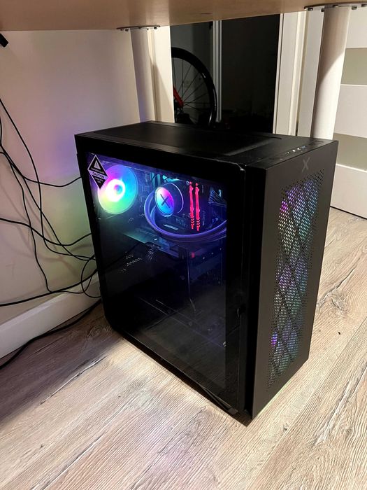 Komputer GeForce RTX 4070, intel G4M3R ELITE i7-13700KF 32GB 1tb SSD