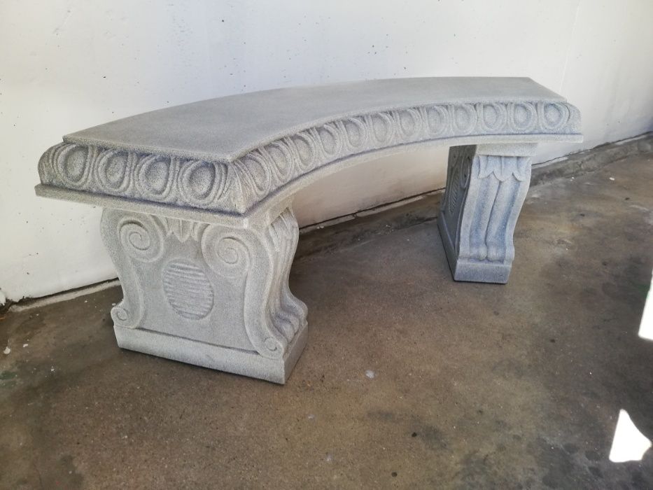 Banco de jardim para estúdio fotográfico.