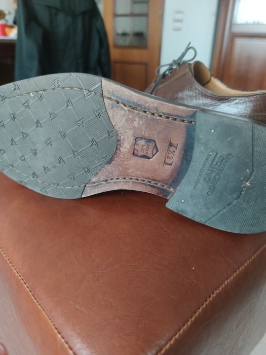 Sapatos Armando Silva