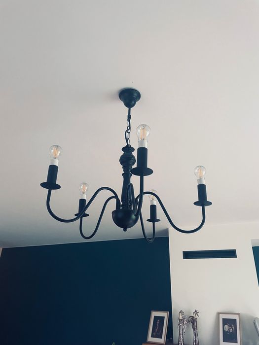 Żyrandol czarny styl prowansalski