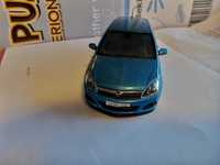 Minichamps opel astra h  GTC coupe 1;43