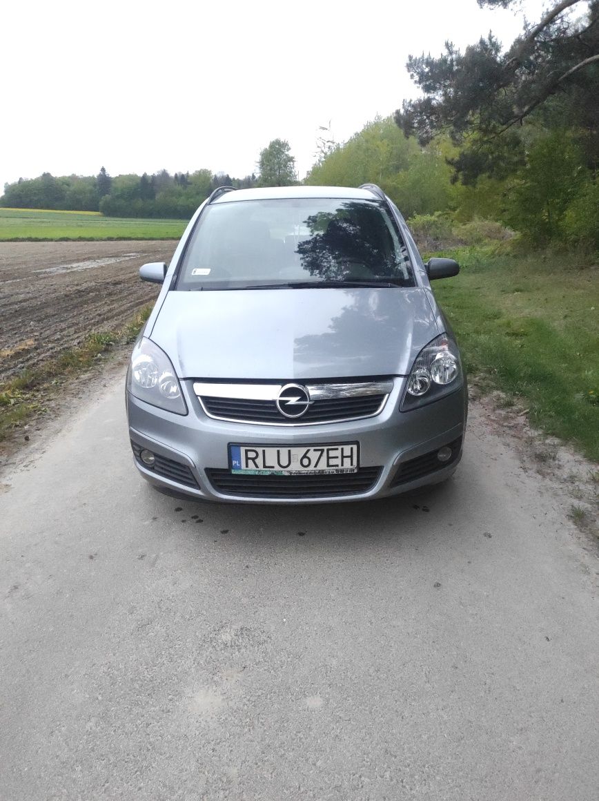 Opel Zafira B 1,9CDTI 120km