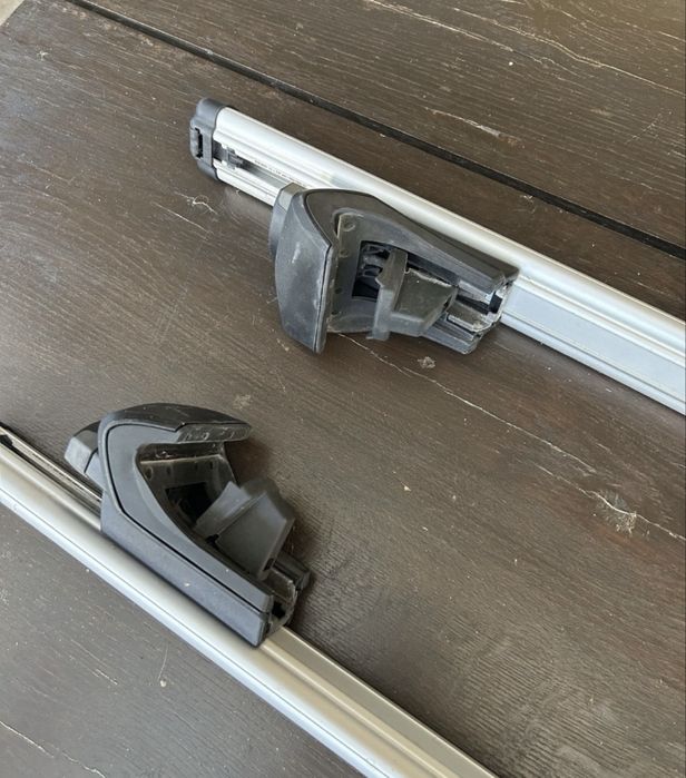 Poprzeczki thule do vw skoda itp 127cm