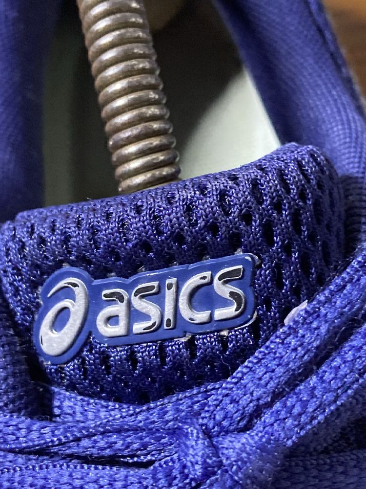 asiks gel rocket 10