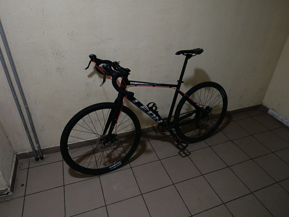 Велосипед 28 Leon HD 80 DD Gravel Shimano, безкамерка, Goodyear гревел