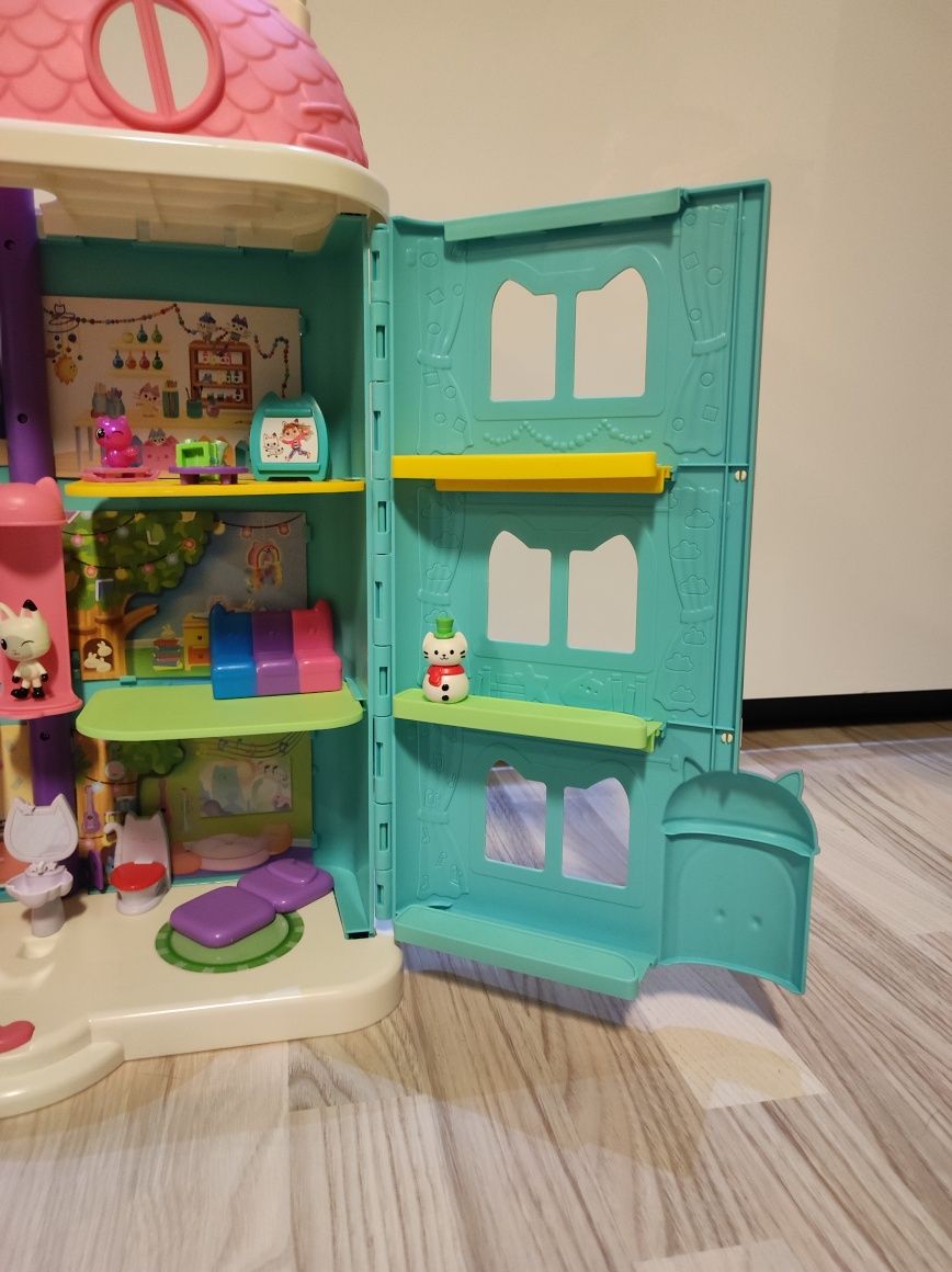 Koci domek + akcesoria koty kotki