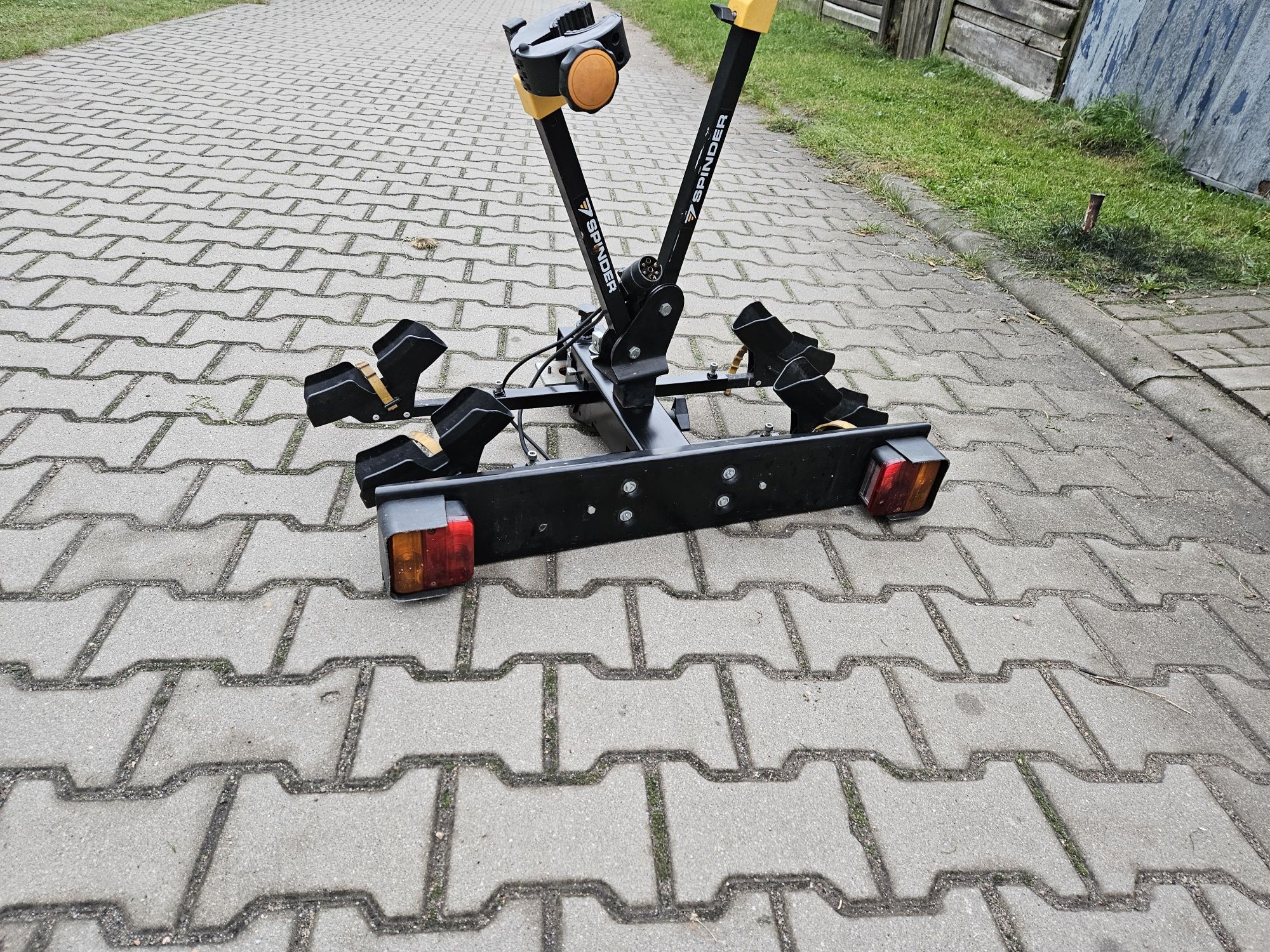 Bagażnik na 2 rowery na hak