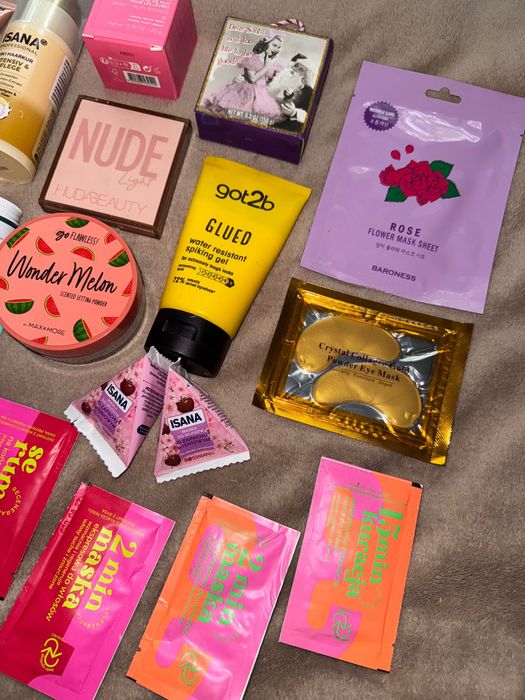 Zestaw kosmetyków Dior Laneige Huda Beauty DR.JART+ Nyx