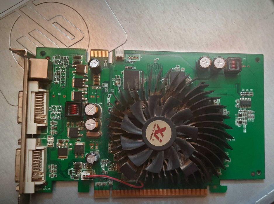 Видеокарта 8600GT nVIDIA