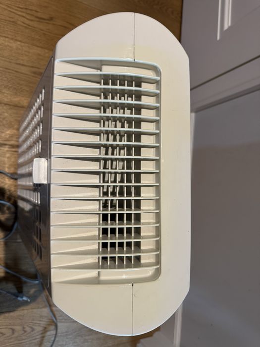 Sharp KC-930EUW - oczyszczacz powietrza z funkcją nawilżania